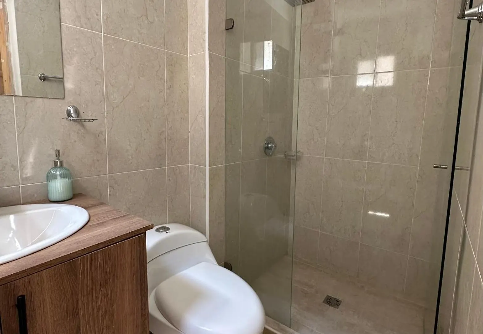 Appartamento Casa Boutique En Santa Rita, Parking, Sendero Cali Alloggio in famiglia